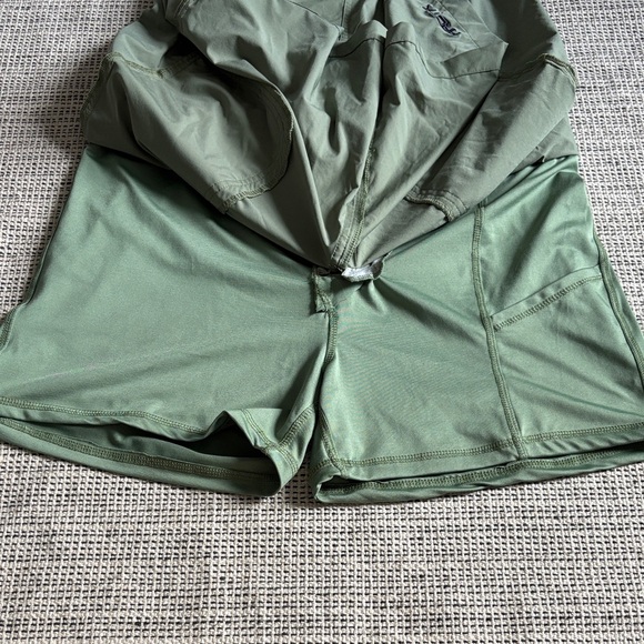 Arctix Women's Active Olive Skirt with Built-in Shorts SZ L - Picture 8 of 8